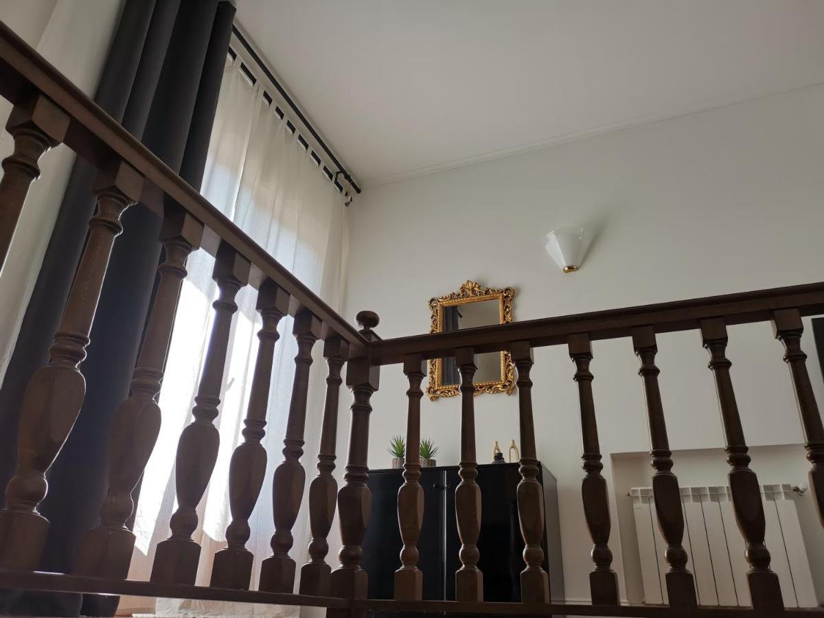 Villa Flora Affittacamere Luni Zewnętrze zdjęcie