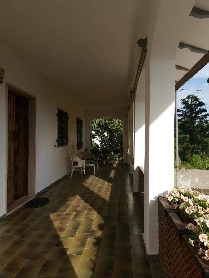 Villa Flora Affittacamere Luni Zewnętrze zdjęcie