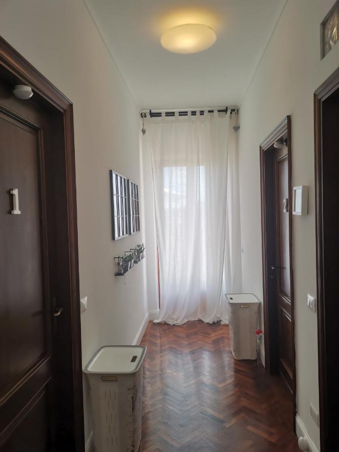 Villa Flora Affittacamere Luni Zewnętrze zdjęcie