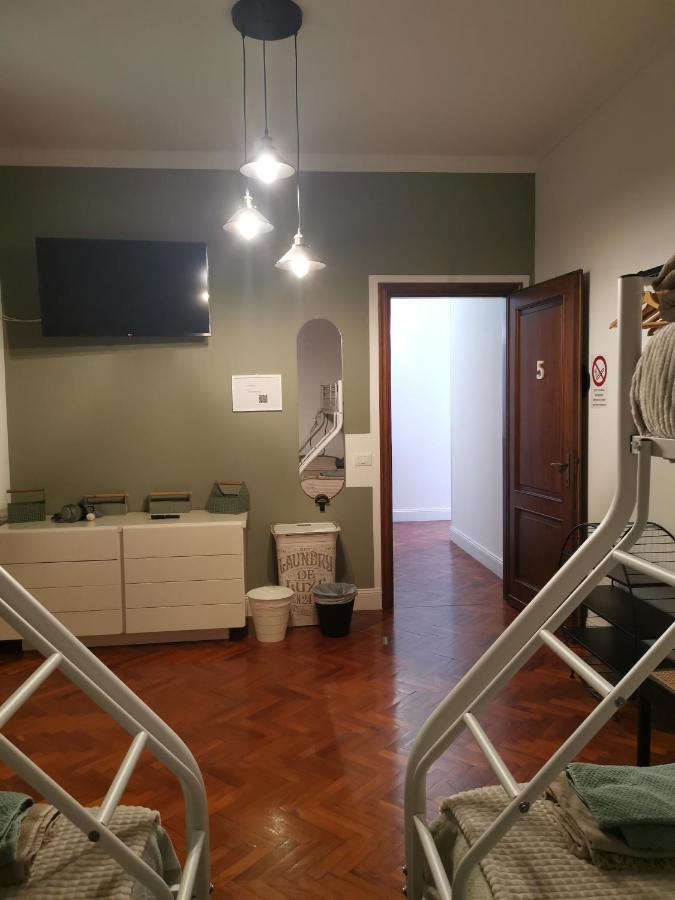 Villa Flora Affittacamere Luni Zewnętrze zdjęcie